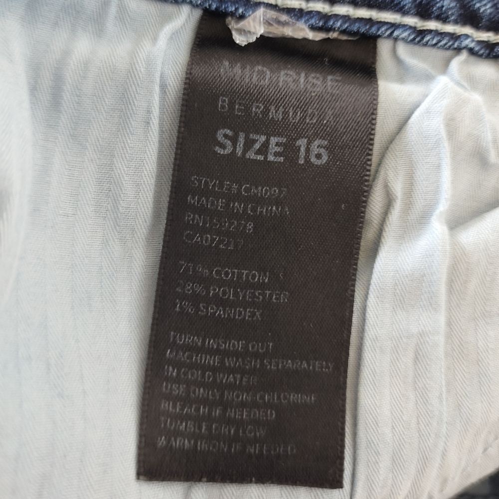 Copperflash Jean Shorts - Picture 6 of 6